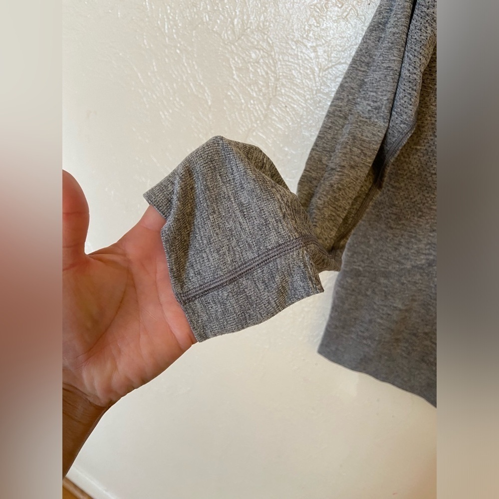 Lululemon swifty long sleeve - Picture 6 of 6